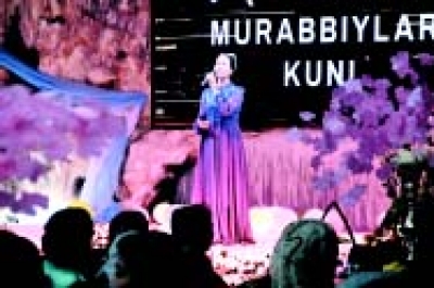 УСТОЗ УЧУН ШОГИРДЛАР ЭҲТИРОМИДАН ОРТИҚ БАХТ ЙЎҚ